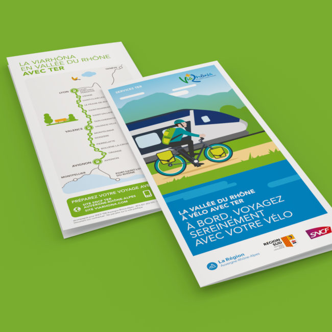 Dépliant sur l'itinéraire cyclable ViaRhôna avec horaires des TER en vallée du Rhône
